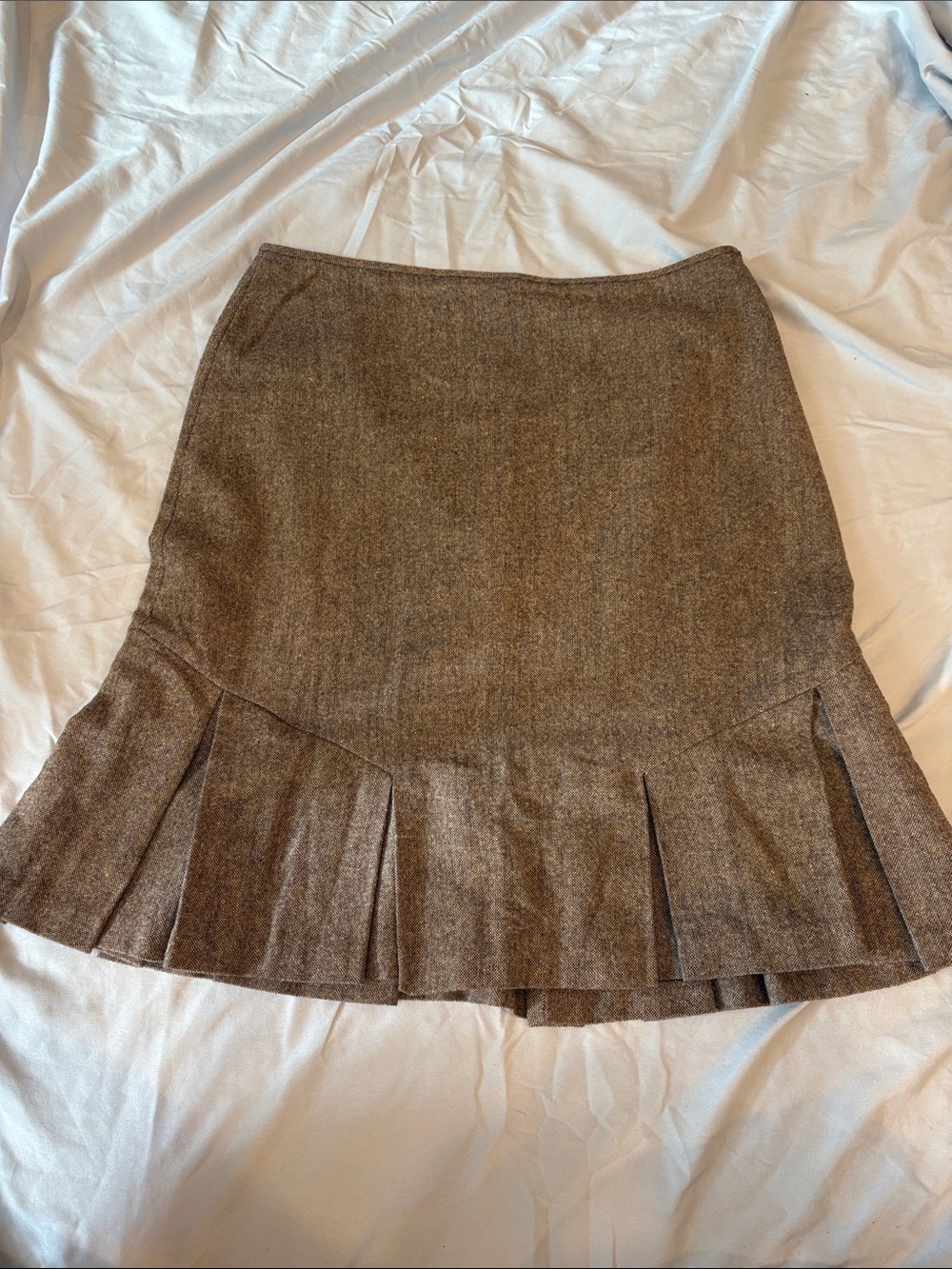 Vintage Pleated Hem A-Line Skirt in Brown